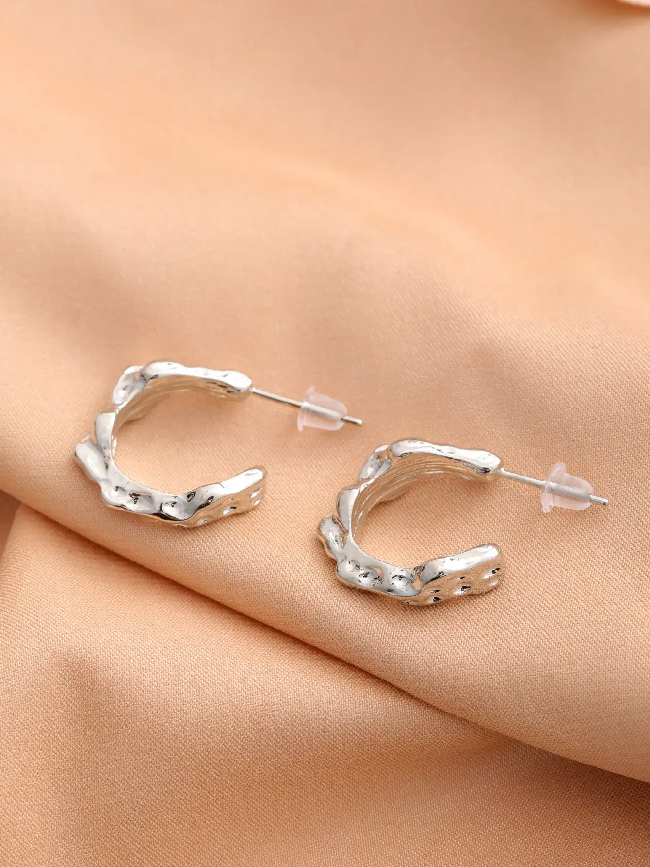 European American Textured Gold Earrings Set
