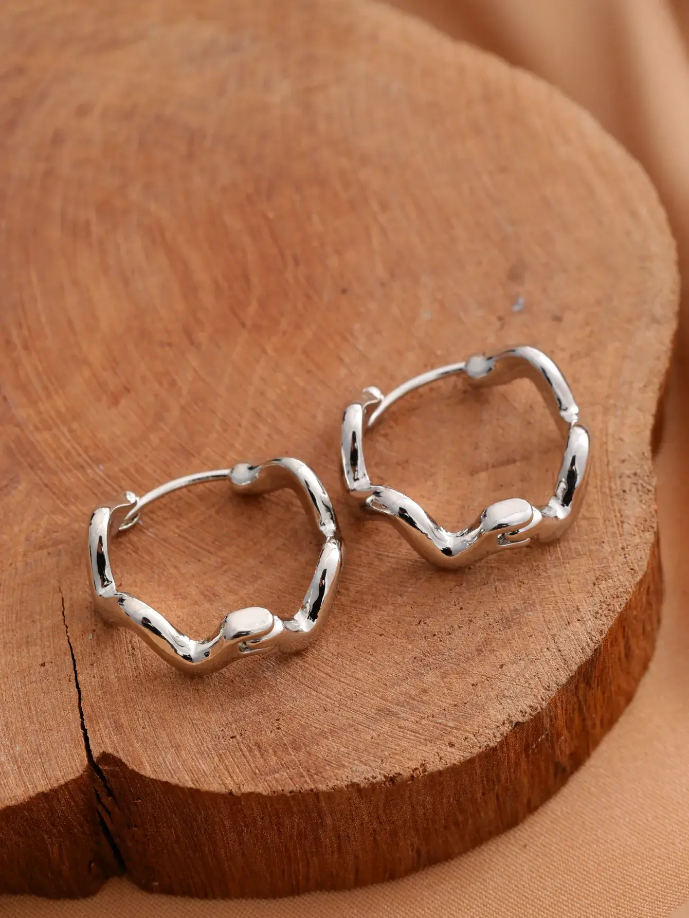 European American Textured Gold Earrings Set