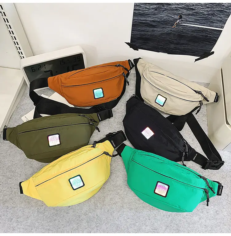 Green Lightweight Crossbody Bag for Women 2025 — feature 1
