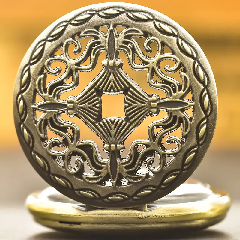 Vintage Floral Pocket Watch with Chain Strap for Men Women — feature 32