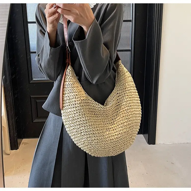 Women's U-Shaped Straw Crossbody Bag with Leather Strap — feature 11