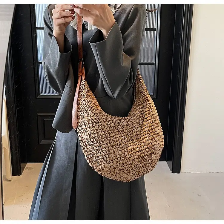 Women's U-Shaped Straw Crossbody Bag with Leather Strap - Image 2
