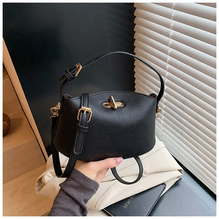 Red Crossbody Bag for Women 2026 New Summer — feature 14