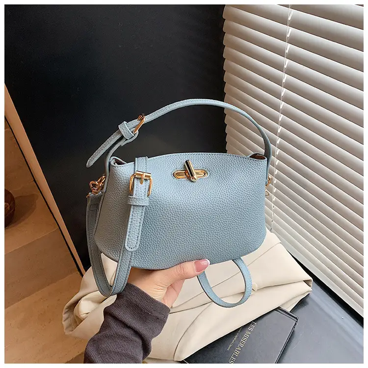 Red Crossbody Bag for Women 2026 New Summer — feature 16