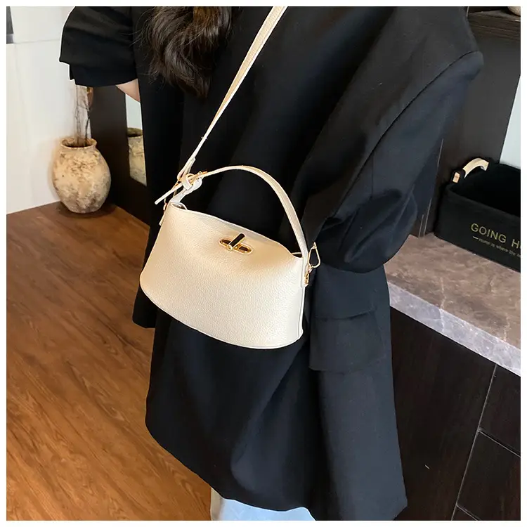 Red Crossbody Bag for Women 2026 New Summer — feature 31