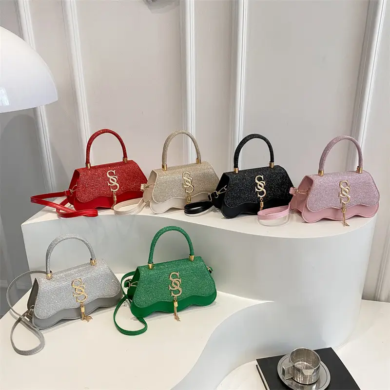 Red Glitter Letter Hardware Shoulder Bag - Image 10