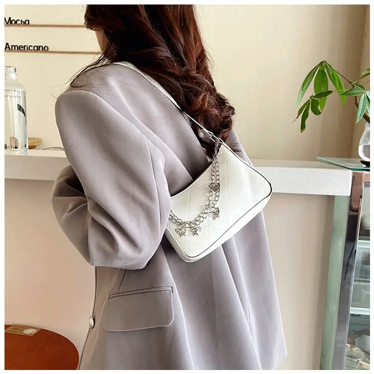 Black Butterfly Chain Shoulder Bag for Women — feature 12
