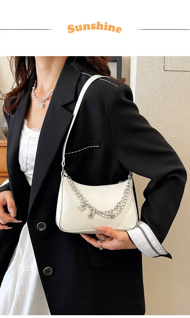 Black Butterfly Chain Shoulder Bag for Women — feature 3