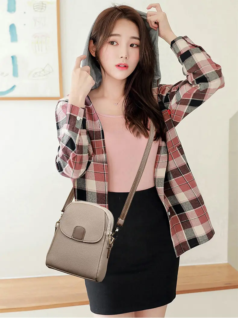 Trendy Women's Beige Shoulder Bag with Adjustable Strap — feature 15