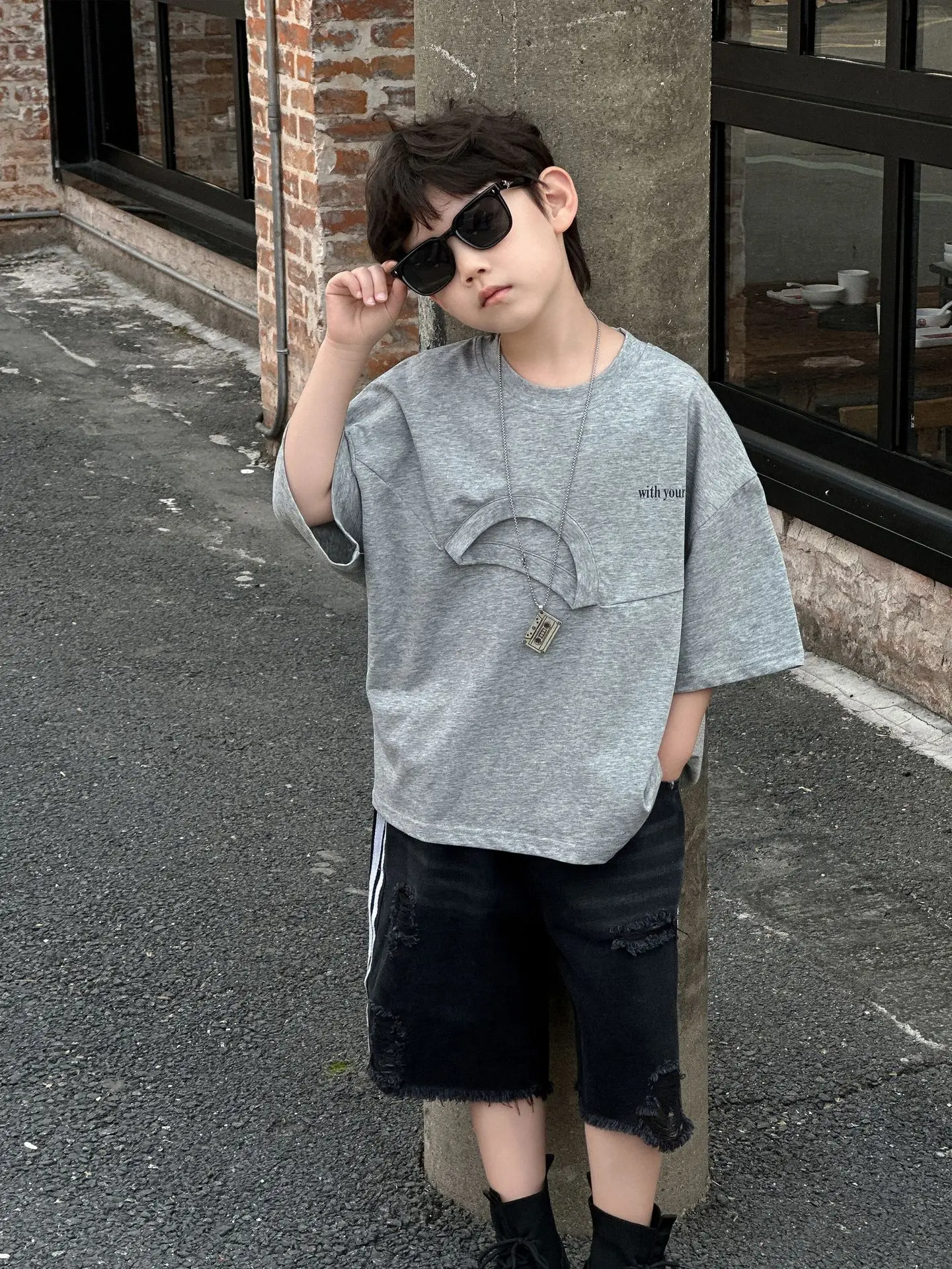 Kids Casual Grey T-Shirt Shorts Set Summer 2025 - Image 3