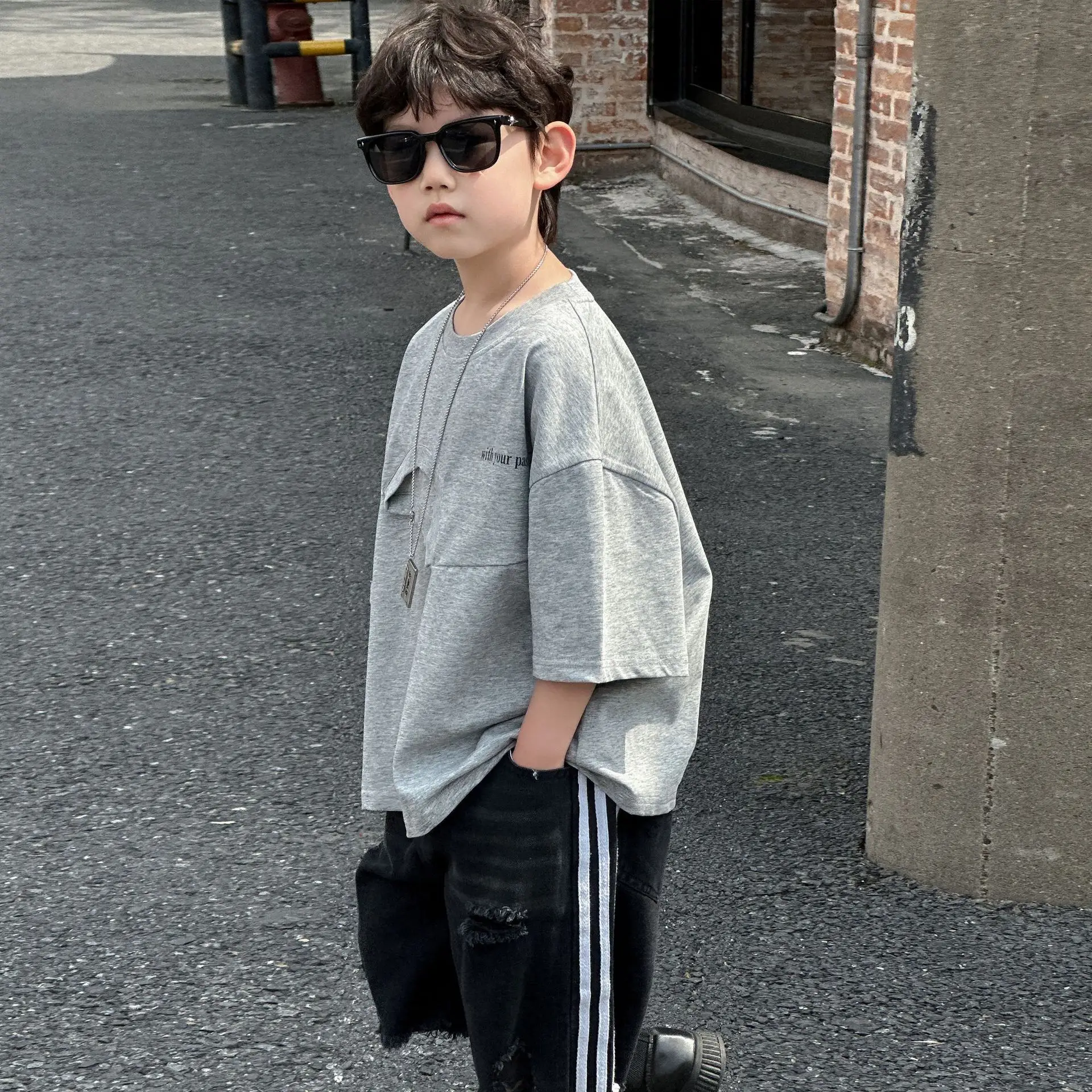 Kids Casual Grey T-Shirt Shorts Set Summer 2025 — feature 12