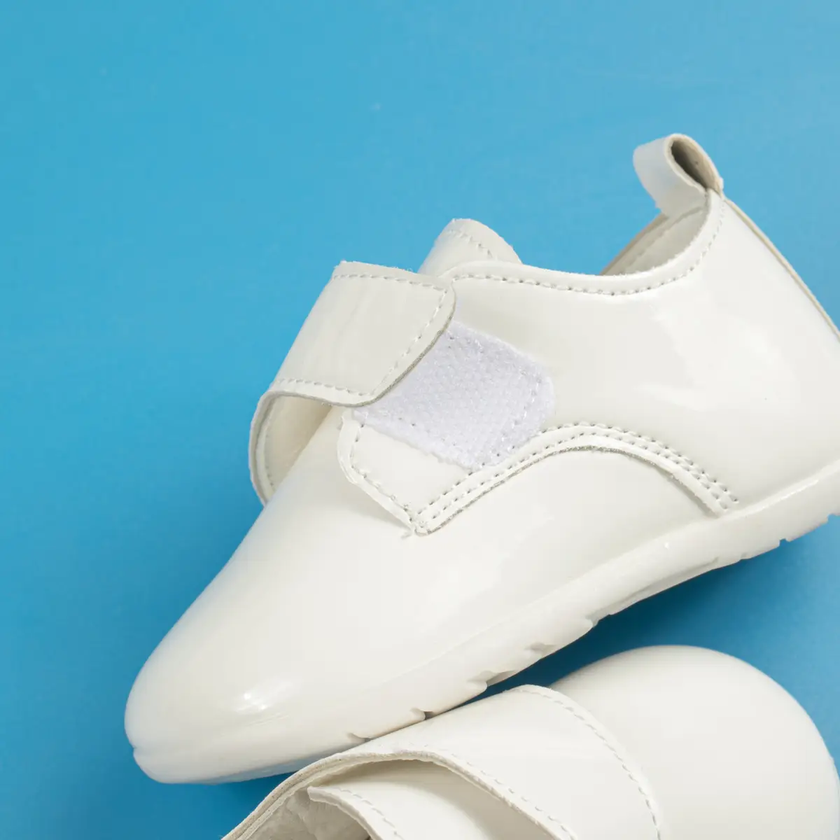 Black Glossy Formal Toddler Shoes for Girls - Image 5