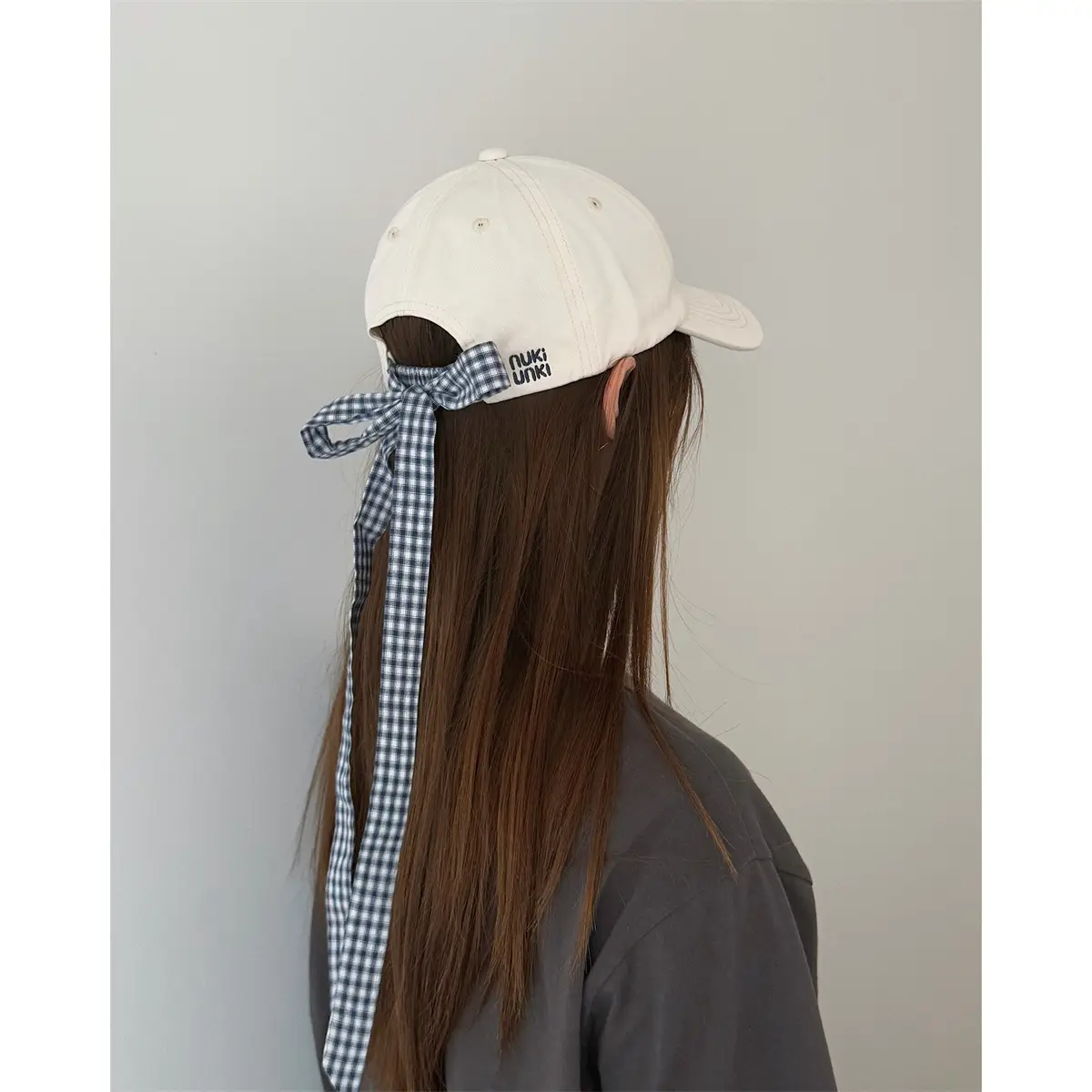 Bow-Tie Letter Embroidery Baseball Cap for Women - Image 5