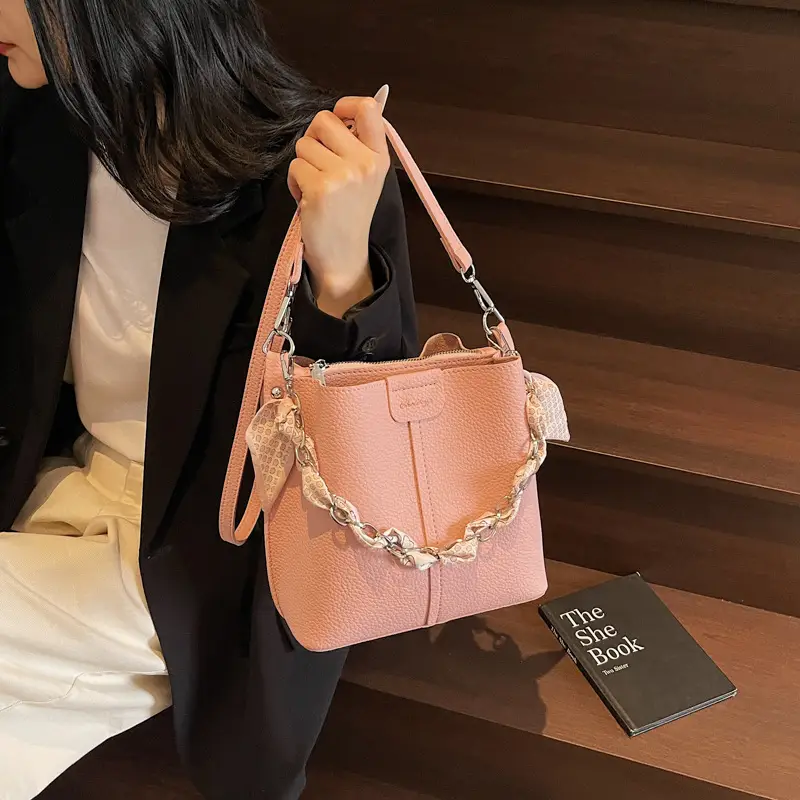 Black Korean Style Crossbody Bag for Women 2026 — feature 28