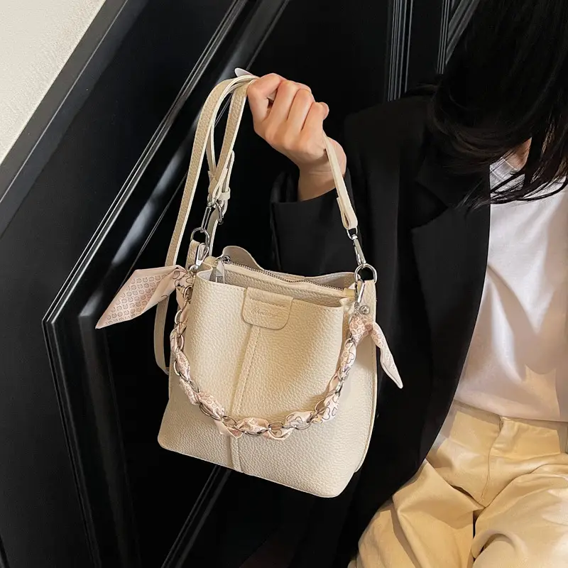Black Korean Style Crossbody Bag for Women 2026 — feature 30