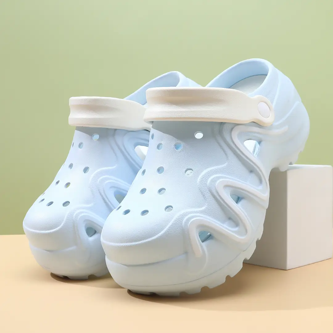 Men's Cave Shoes Summer Outer Wear Sports Driving Two Wear Non-slip Slippers Outer Wear Shit Feeling Beach Baotou Sandals