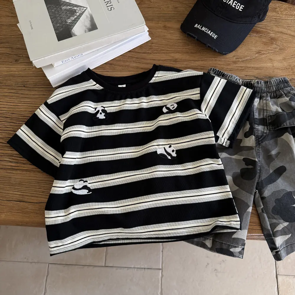 Boys Striped T-Shirt Medium Large 2025 - Image 2