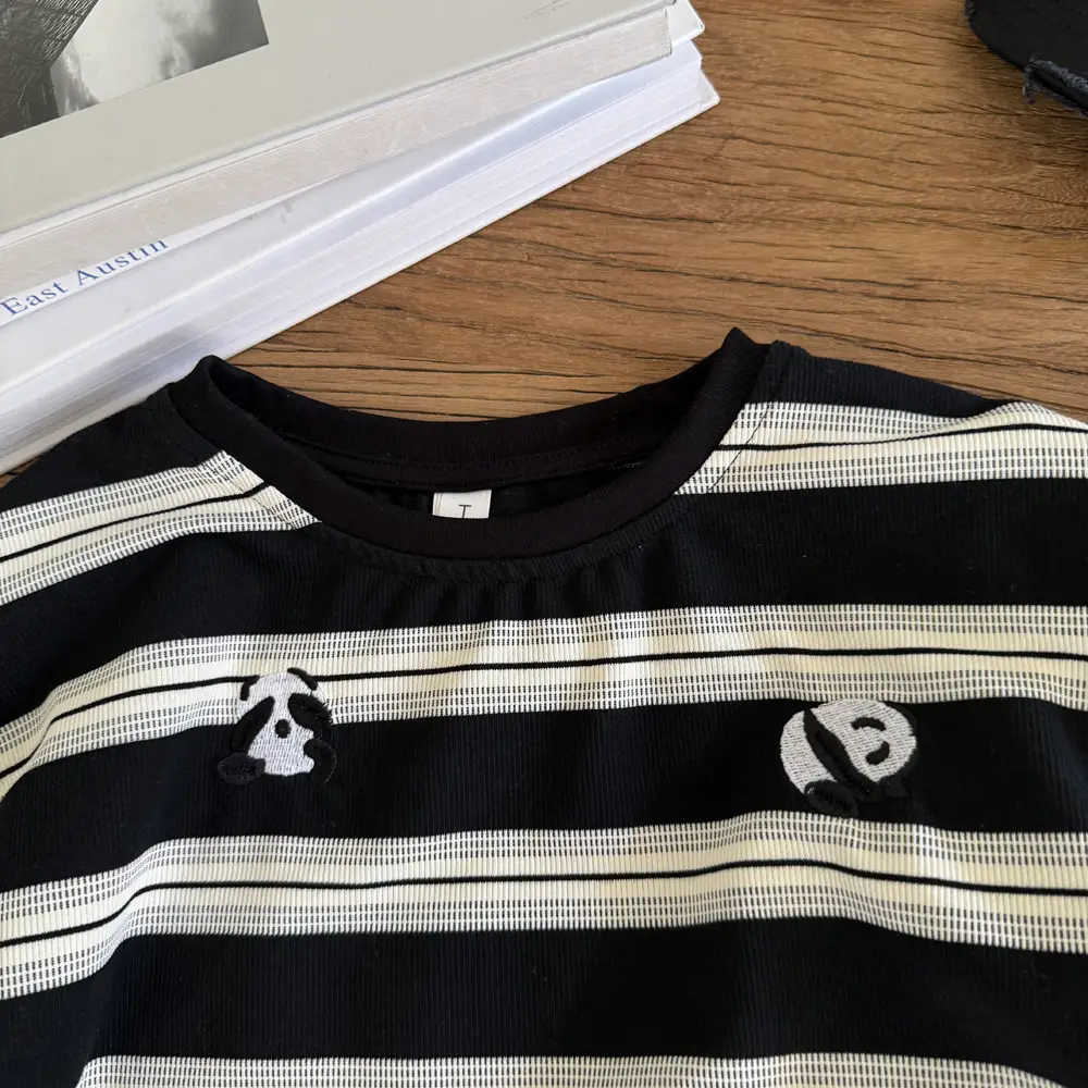 Boys Striped T-Shirt Medium Large 2025 - Image 3