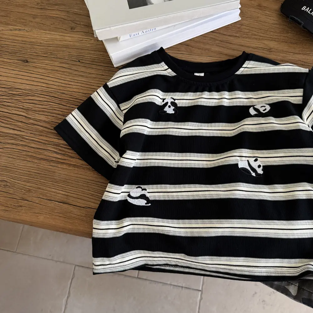 Boys Striped T-Shirt Medium Large 2025 - Image 5
