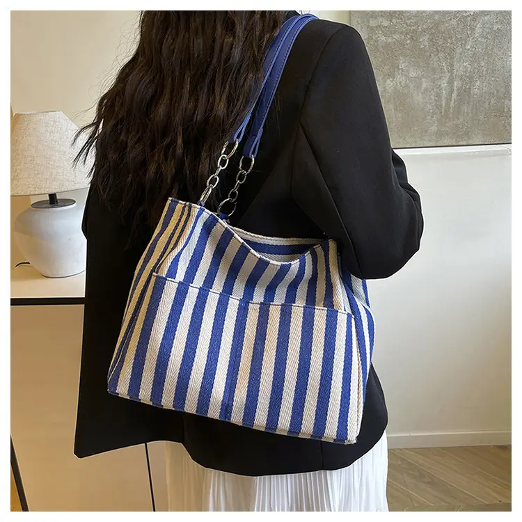 Cross-Border Korean Large Striped Tote Bag — feature 11
