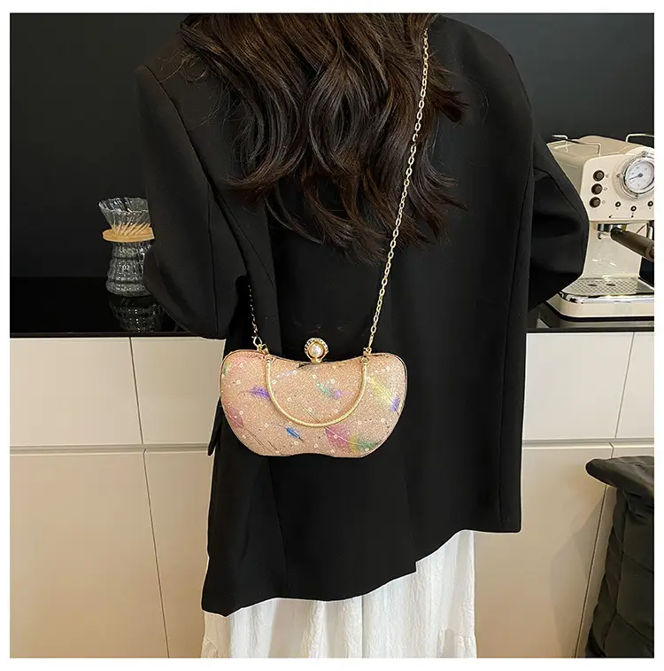 Sparkly Feather Chain Crossbody Bag for Women — feature 14