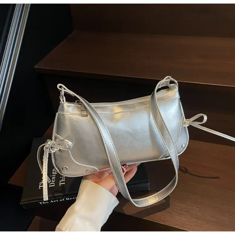 Silver Transparent Shoulder Bag for Women 2025 — feature 17