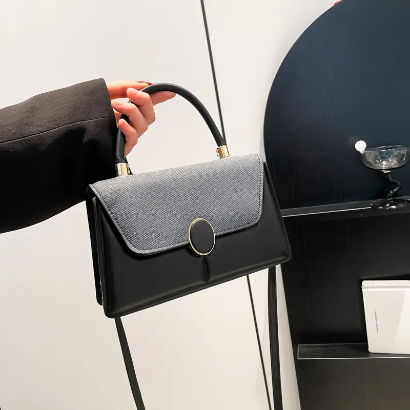 Light Blue Flap Bag for Women with Gold Clasp - Image 9
