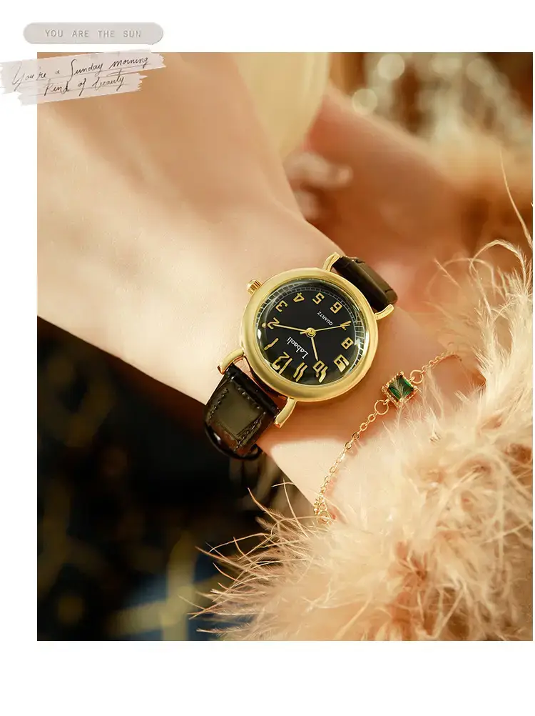 La Boli Gold Quartz Women's Watch with Green Bracelet — feature 9