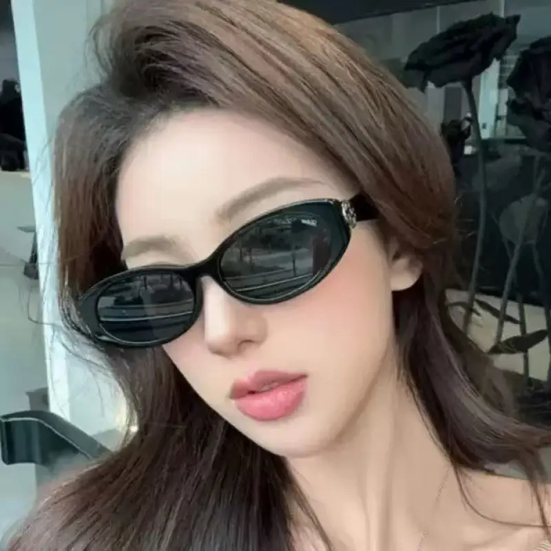 Cat-Eye Sunglasses Black Frame Dark้็ - Image 8