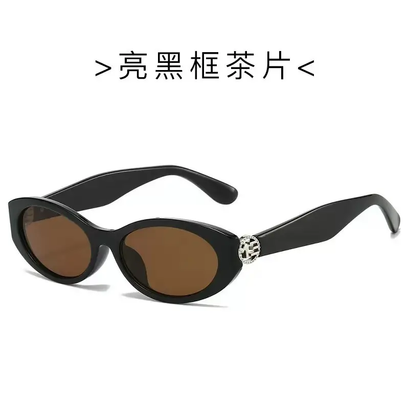Cat-Eye Sunglasses Black Frame Dark้็ - Image 2