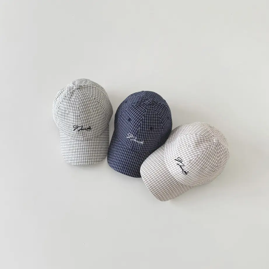 Qiunan Checked Baseball Cap for Kids in 4 Colors