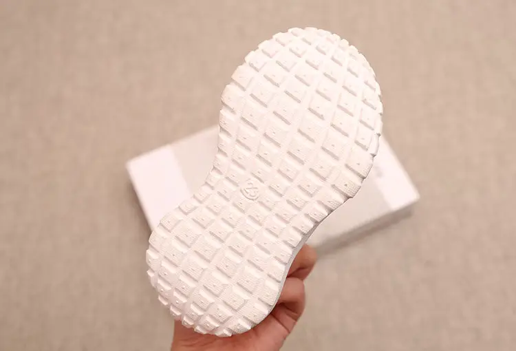 2025 Summer Hollow Breathable Kids Sandals White Red 1-6Yrs — feature 3