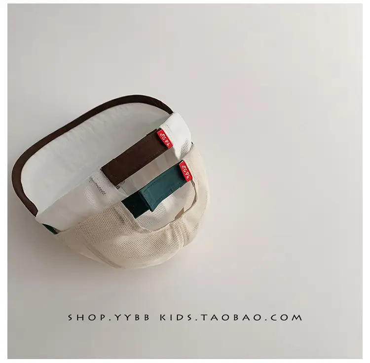 White Boys Hat with "BOSTER 1920" Design — feature 4