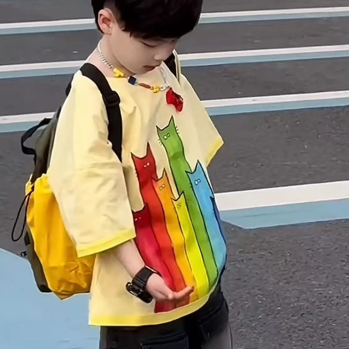 Children's Colorful Cat Print T-Shirt & Denim Pants Set - Image 3