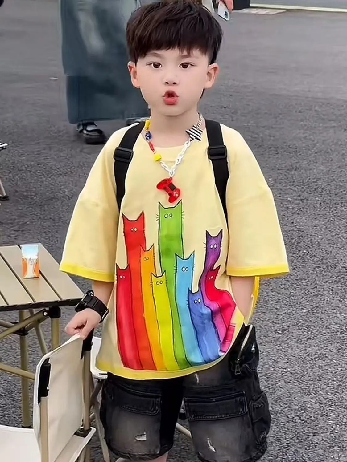 Children's Colorful Cat Print T-Shirt & Denim Pants Set — feature 2
