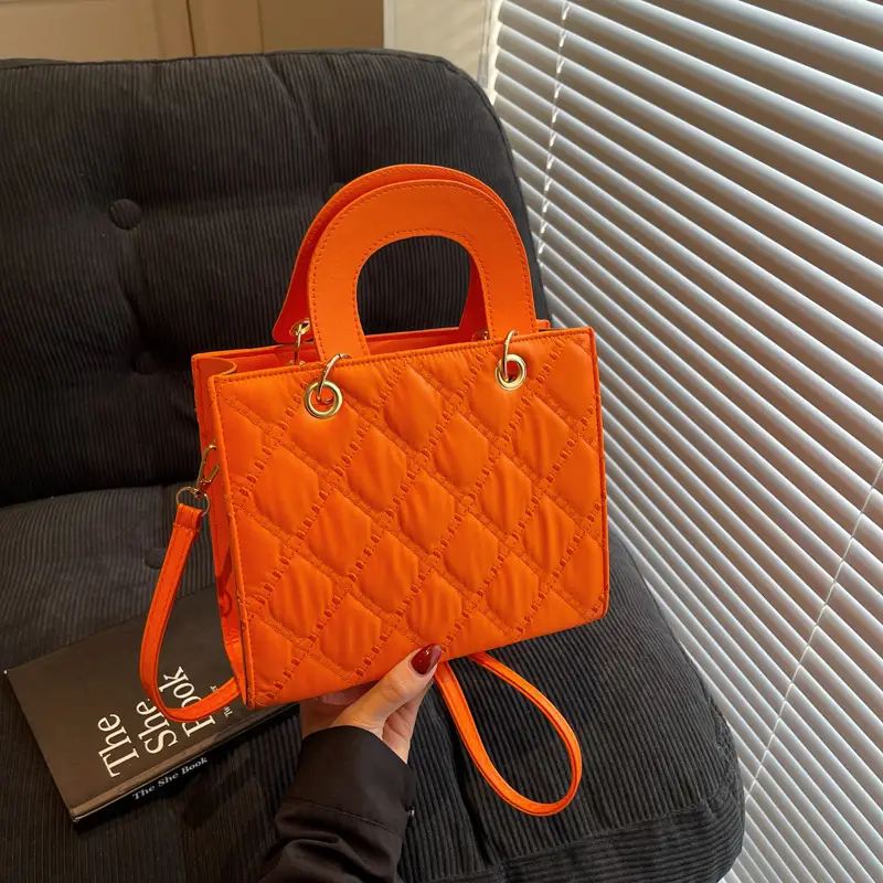 White Quilted Handbag for Women 2025 - Image 8