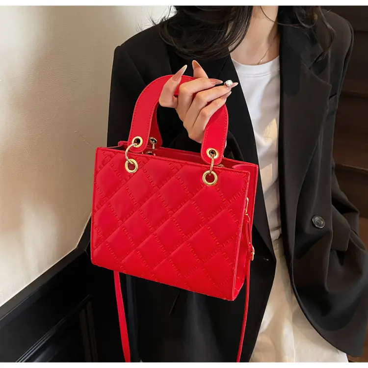 White Quilted Handbag for Women 2025 — feature 19