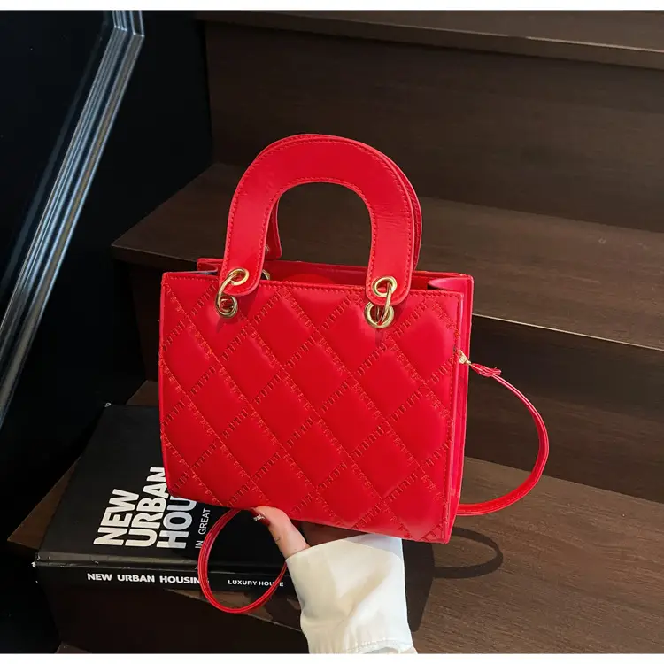 White Quilted Handbag for Women 2025 — feature 23