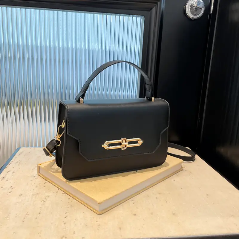 White One-Shoulder Crossbody Bag for Women 2025