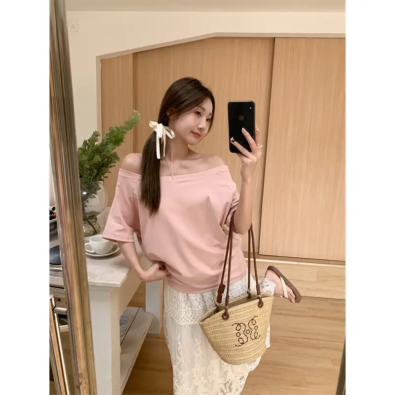 Zhang Yanyi Star's Same Style Slanted Shoulder Short-Sleeved T-Shirt Women's Off-Shoulder Shirt Summer Pure Desire Sexy Loose Black One-Shoulder Top t — feature 12