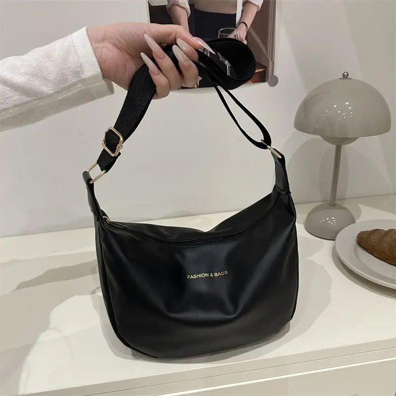 Korean Style Black Women's Shoulder Bag 2025 New - Image 6