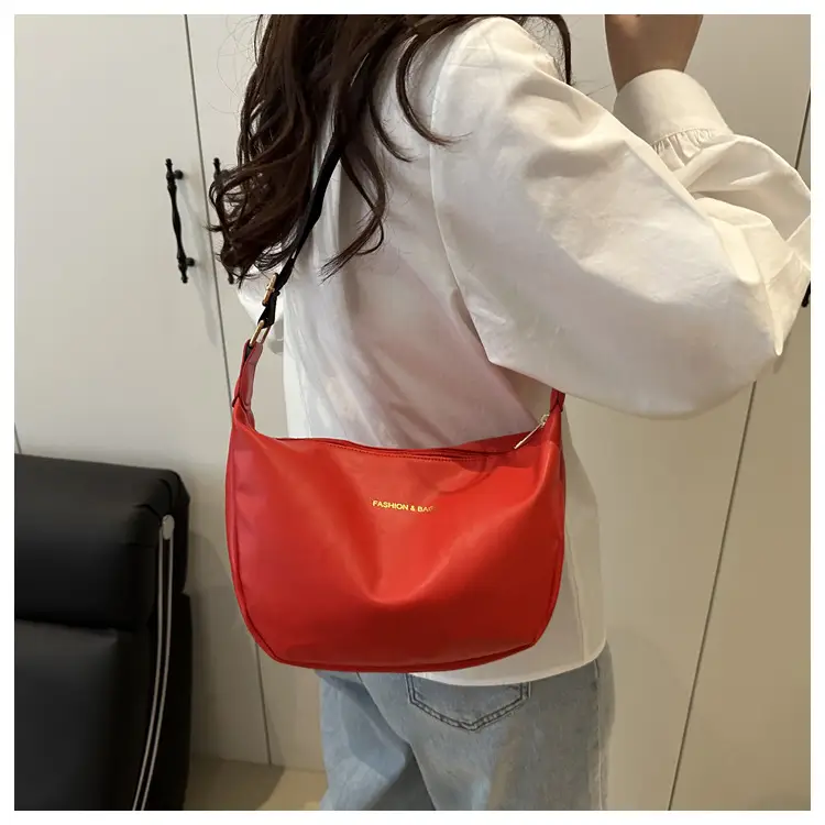 Korean Style Black Women's Shoulder Bag 2025 New — feature 17