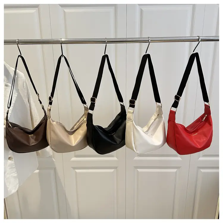 Korean Style Black Women's Shoulder Bag 2025 New — feature 28
