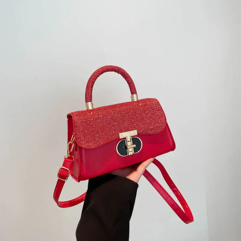Women's White Retro Crossbody Bag with Gold Clasp - Image 3