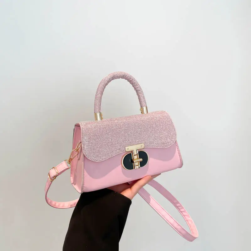Women's White Retro Crossbody Bag with Gold Clasp - Image 4