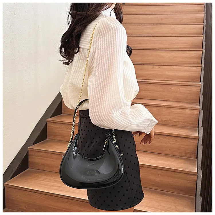 Red Glossy Chain Shoulder Bag for Women 2026 — feature 21