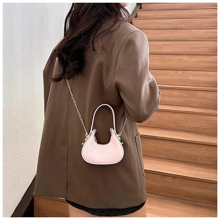 Red Glossy Chain Shoulder Bag for Women 2026 — feature 27