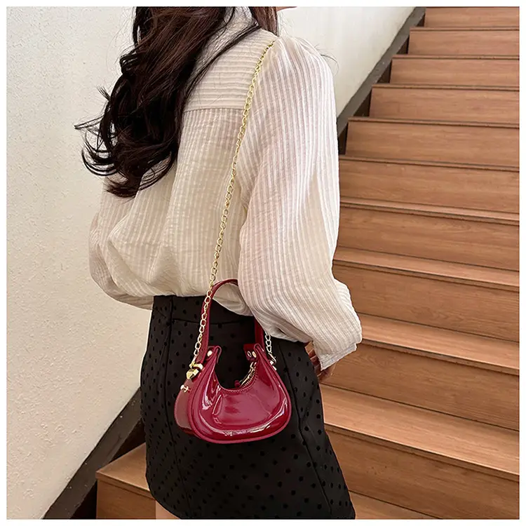 Red Glossy Chain Shoulder Bag for Women 2026 — feature 29