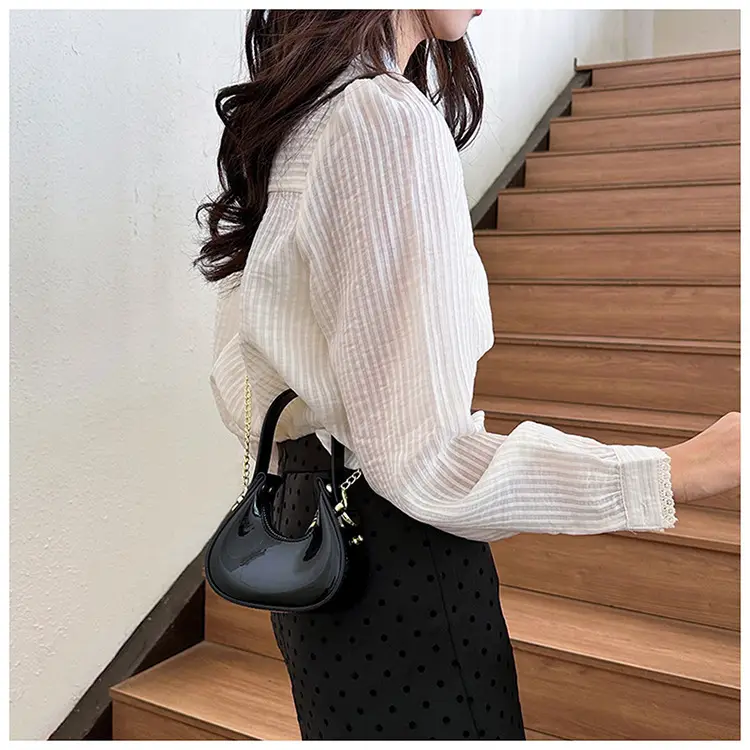 Red Glossy Chain Shoulder Bag for Women 2026 — feature 33