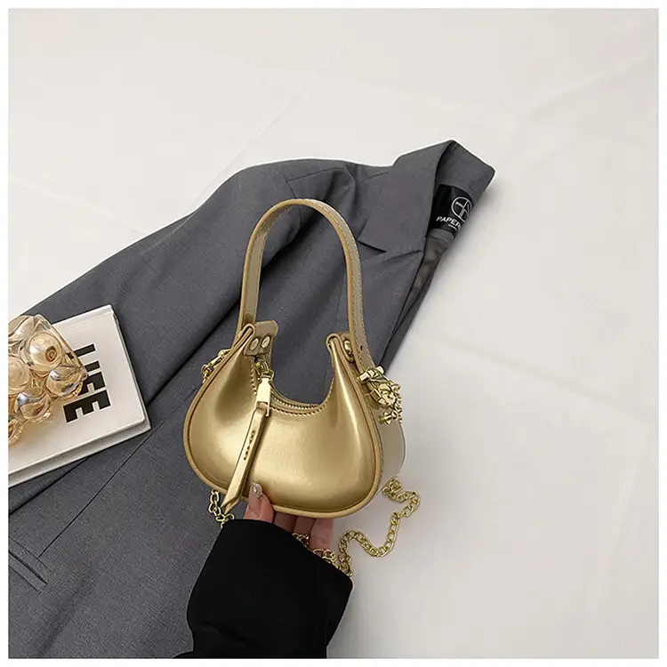 Red Glossy Chain Shoulder Bag for Women 2026 - Image 14